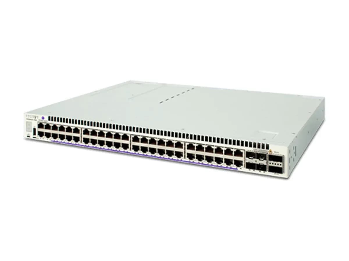 Комутатор рівня 3 Alcatel-Lucent OmniSwitch 6860E з мережевими та оптичними портами на передній панелі